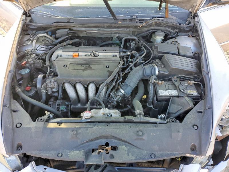 2004 HONDA ACCORD LX — Фото 11 из 12