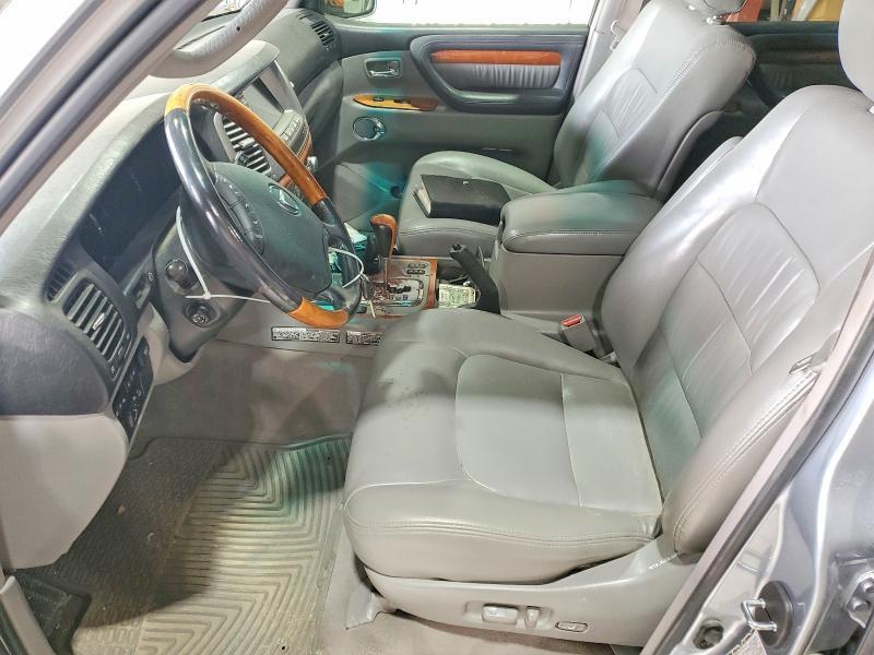 2004 LEXUS LX 470 BASE — Фото 7 из 13