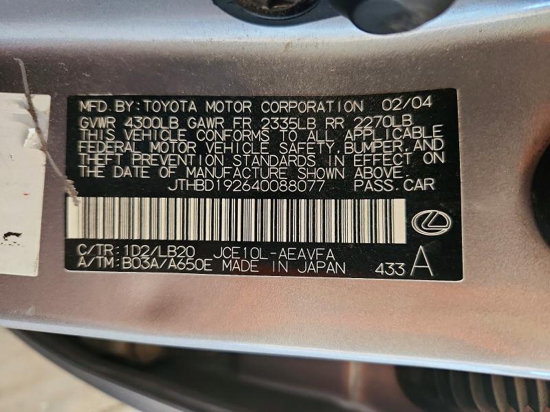 JTHBD192640088077 2004 LEXUS IS photo no. 12