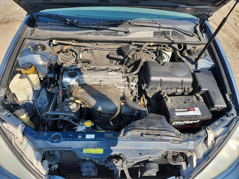 2004 TOYOTA CAMRY LE — Фото 11 из 12