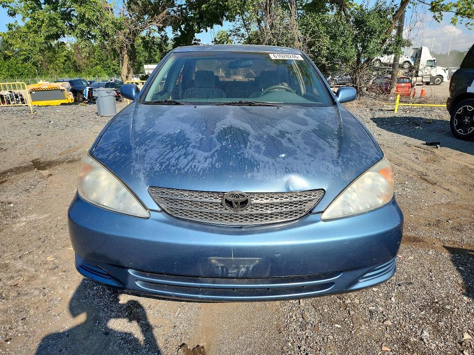 2004 TOYOTA CAMRY LE — Фото 5 из 12