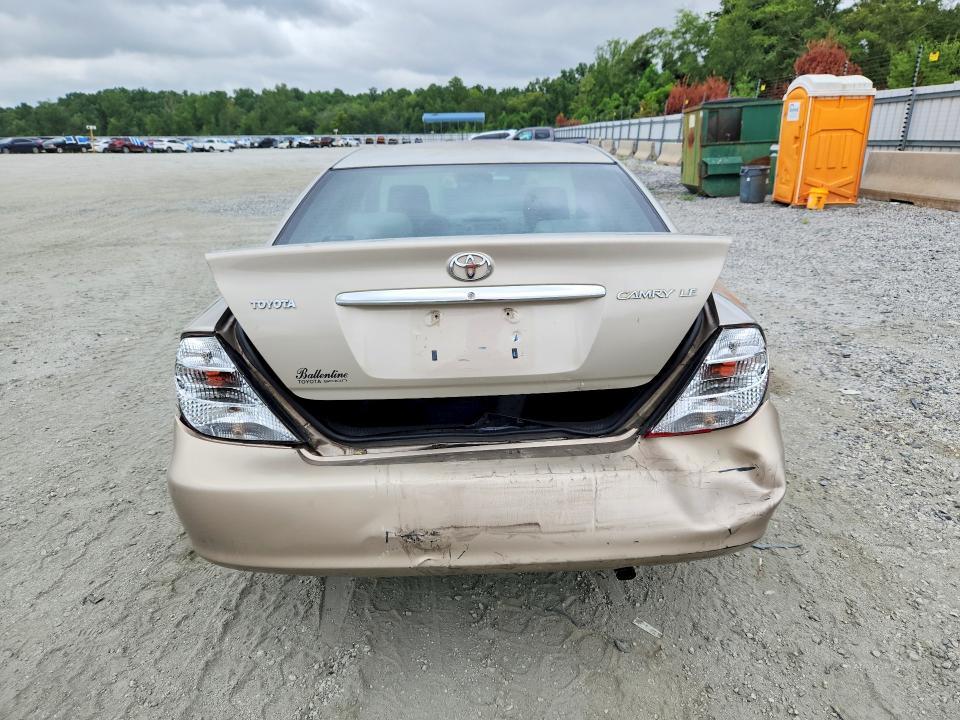 2004 TOYOTA CAMRY LE — Фото 6 из 12