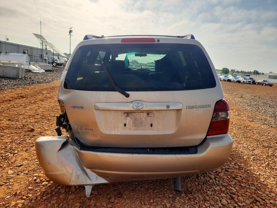 2004 TOYOTA HIGHLANDER BASE — Фото 6 из 14