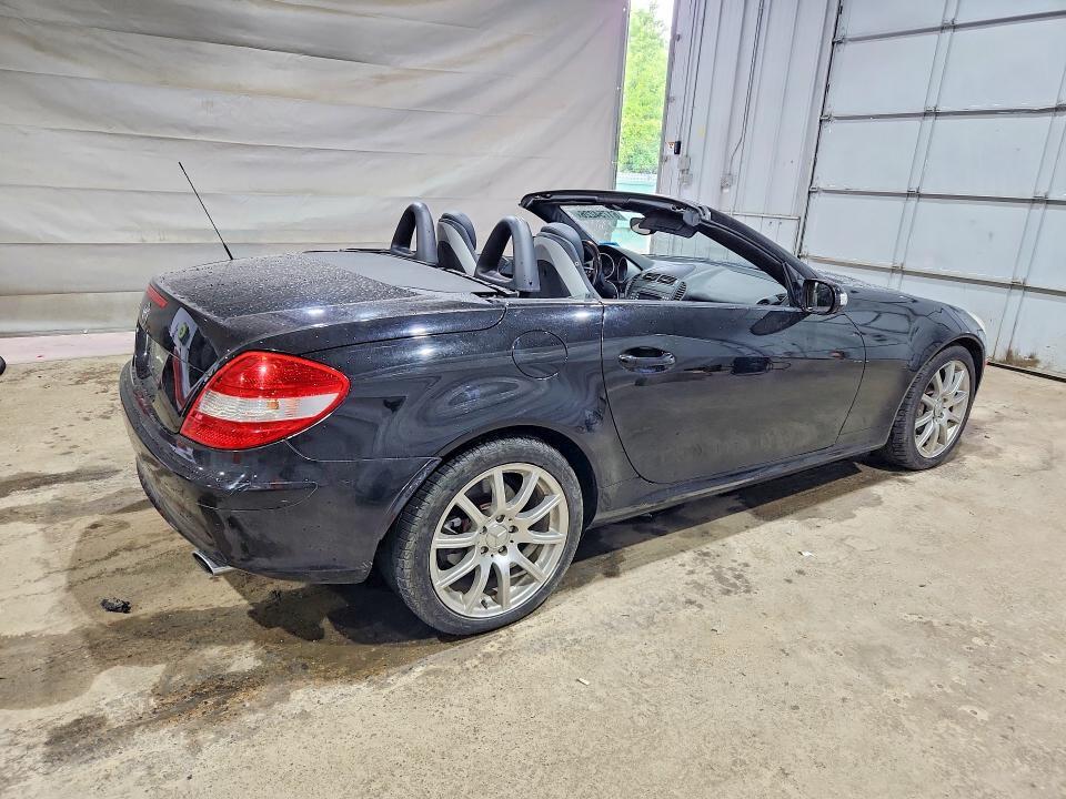 2005 MERCEDES-BENZ SLK 350 — Фото 3 из 13