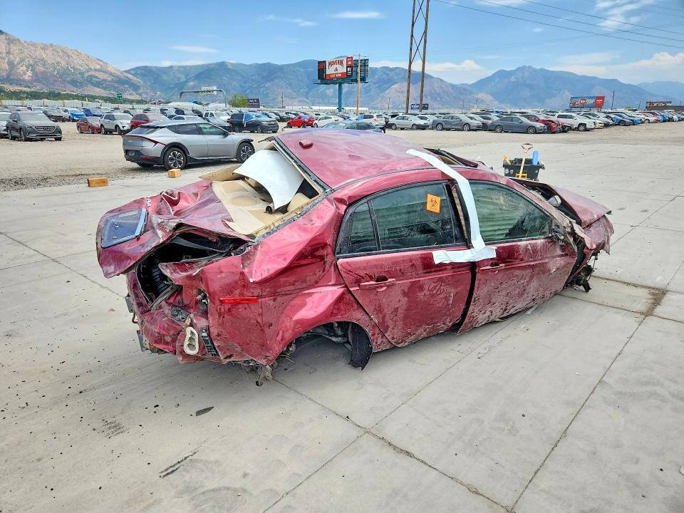 19UUA66215A073018 2005 ACURA TL photo no. 3