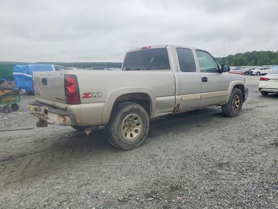 2005 CHEVROLET SILVERADO K1500 — Фото 3 из 12