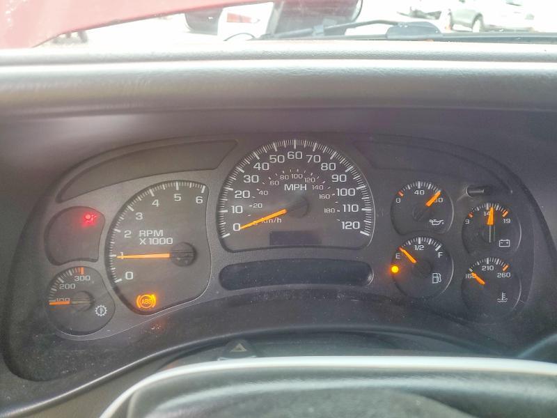 2005 CHEVROLET SILVERADO K1500 — Фото 9 из 12