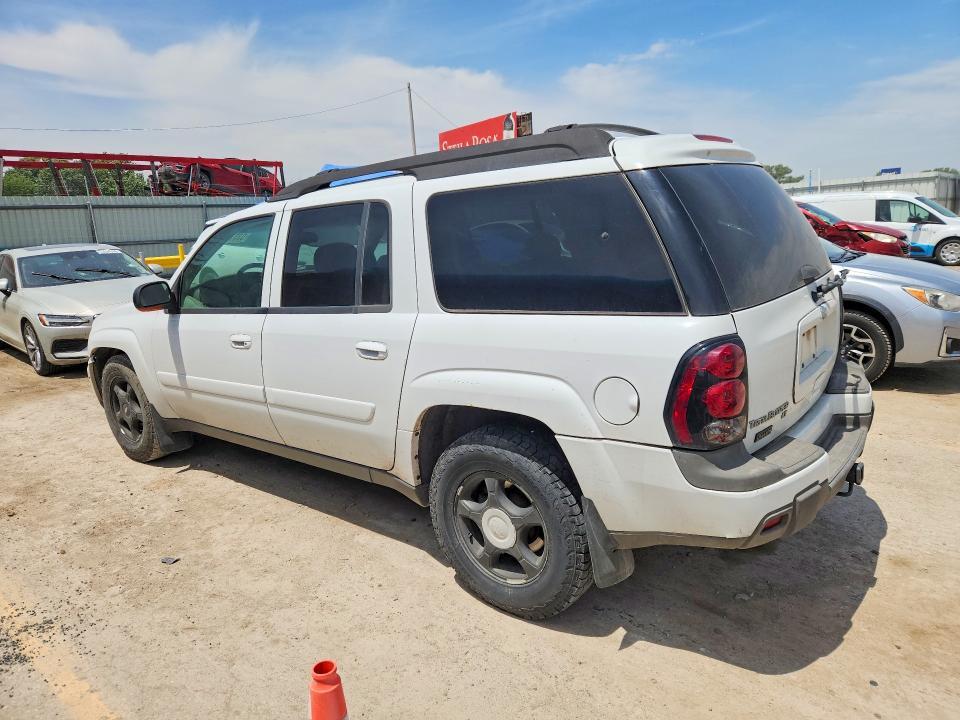 1GNET16S656109926 2005 CHEVROLET TRAILBLAZER photo no. 2