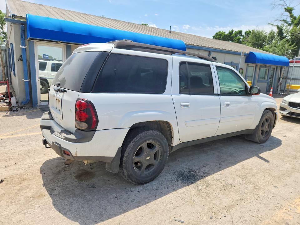 1GNET16S656109926 2005 CHEVROLET TRAILBLAZER photo no. 3