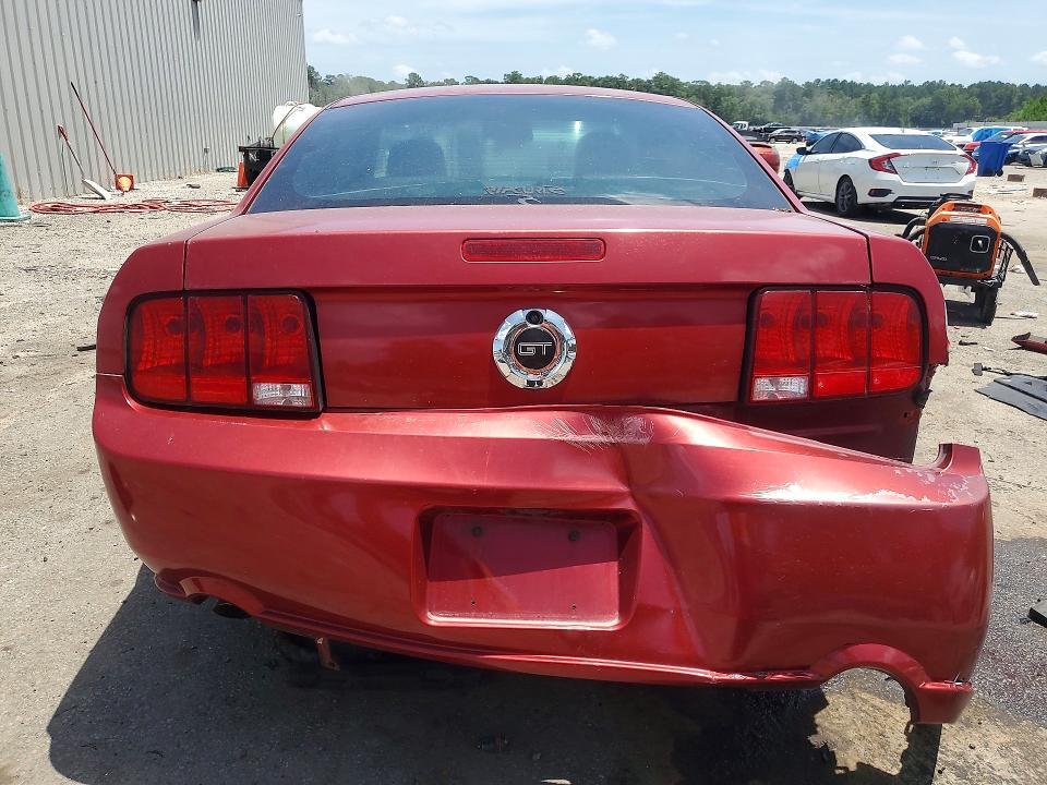 2005 FORD MUSTANG GT — Фото 6 из 13