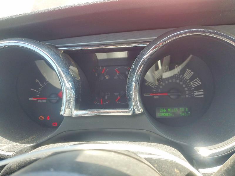 2005 FORD MUSTANG GT — Фото 9 из 13