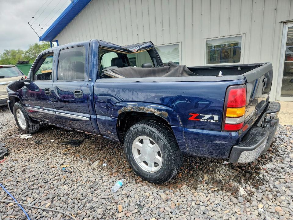 2005 GMC NEW SIERRA K1500 — Фото 2 из 13