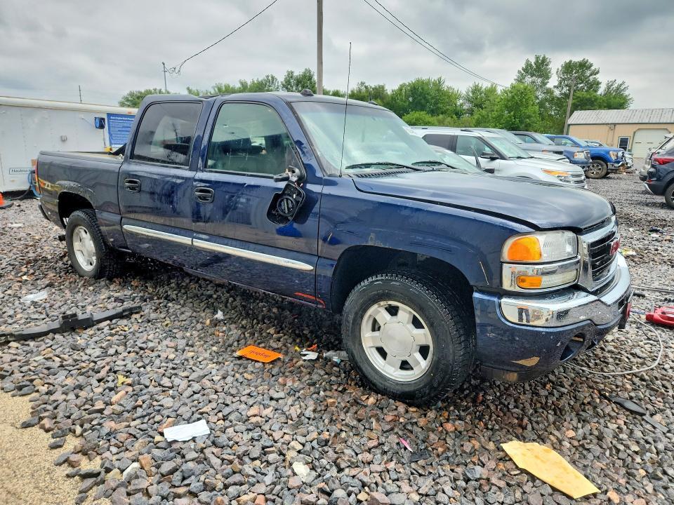 2005 GMC NEW SIERRA K1500 — Фото 4 из 13