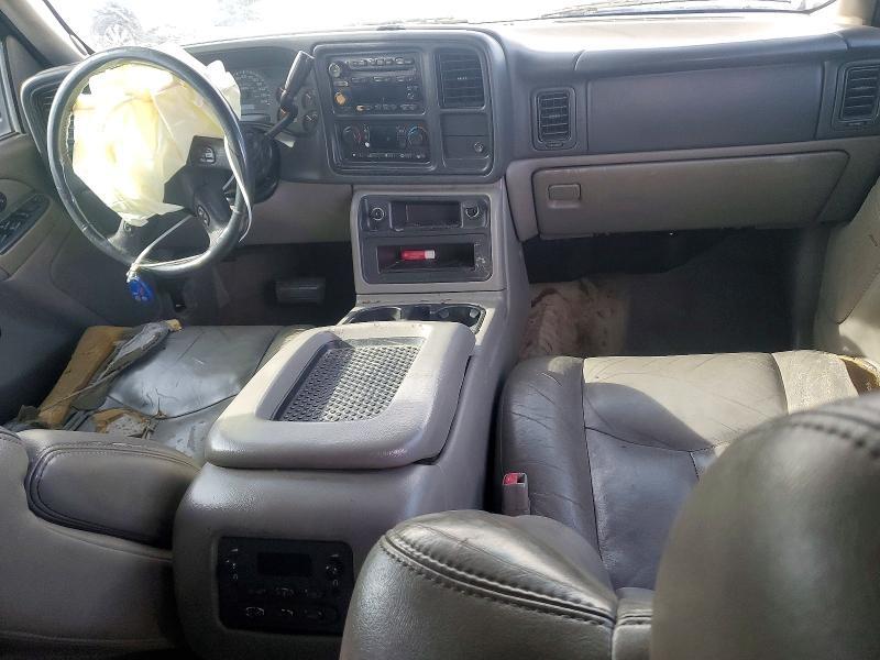 1GKEC13TX5J158540 2005 GMC YUKON photo no. 8