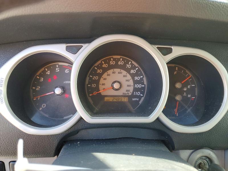 2005 TOYOTA 4RUNNER SR5 — Фото 9 из 13