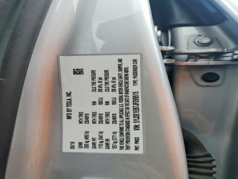 2018 TESLA MODEL 3 — Фото 12 из 12