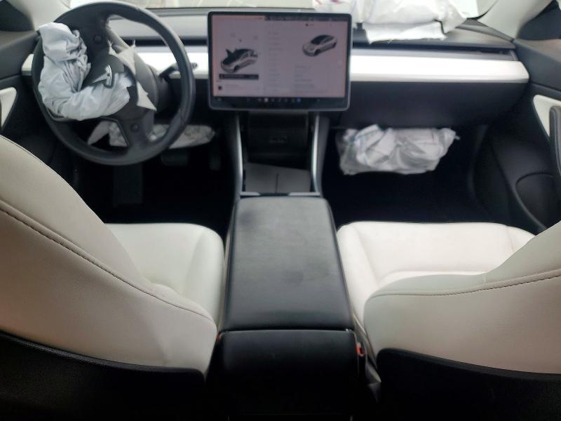 2018 TESLA MODEL 3 — Фото 8 из 12