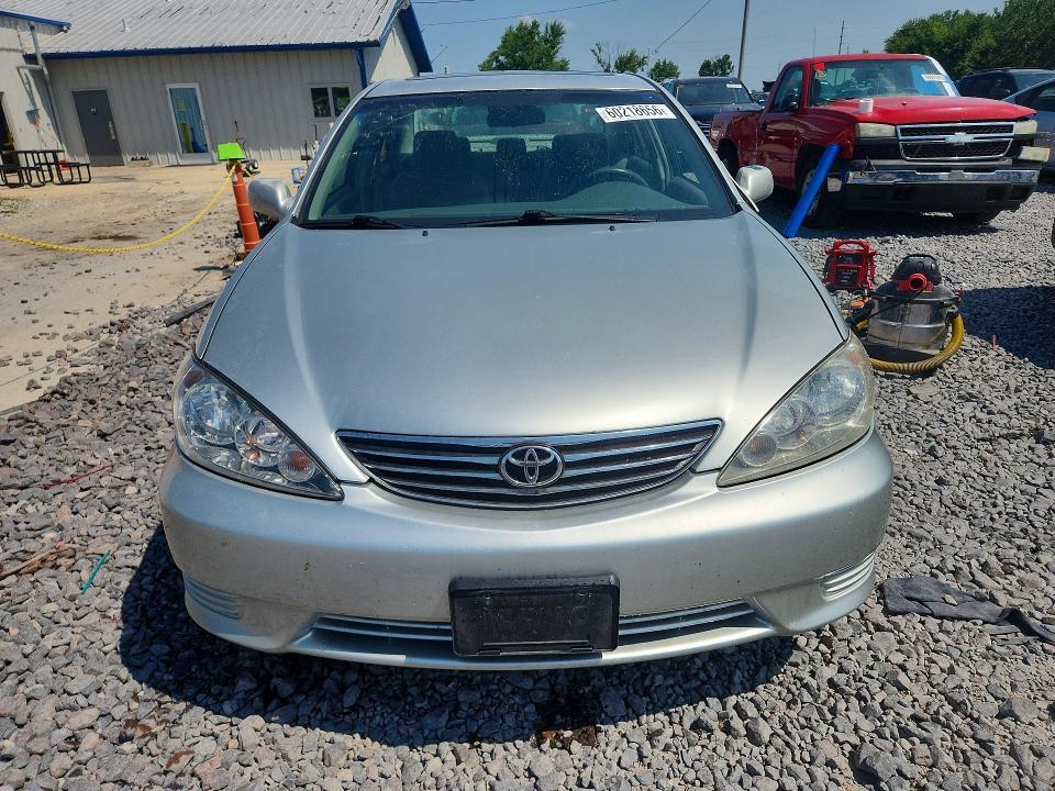 2005 TOYOTA CAMRY LE V6 — Фото 5 из 12