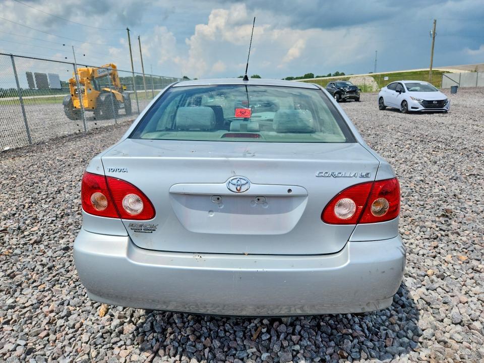2005 TOYOTA COROLLA LE — Фото 6 из 12