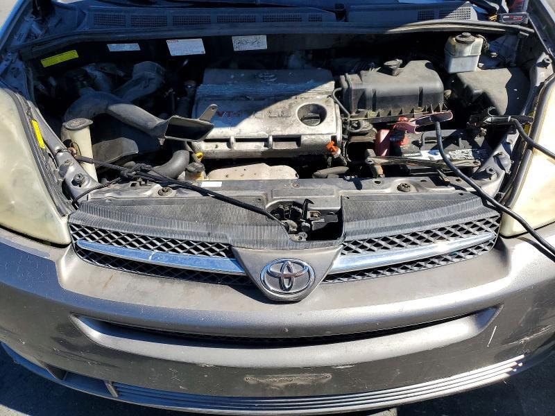 2005 TOYOTA SIENNA XLE LIMITED 7 PASSENGER — Фото 11 из 12