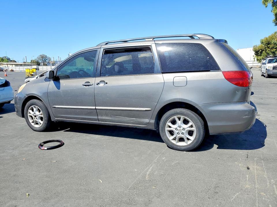 2005 TOYOTA SIENNA XLE LIMITED 7 PASSENGER — Фото 2 из 12
