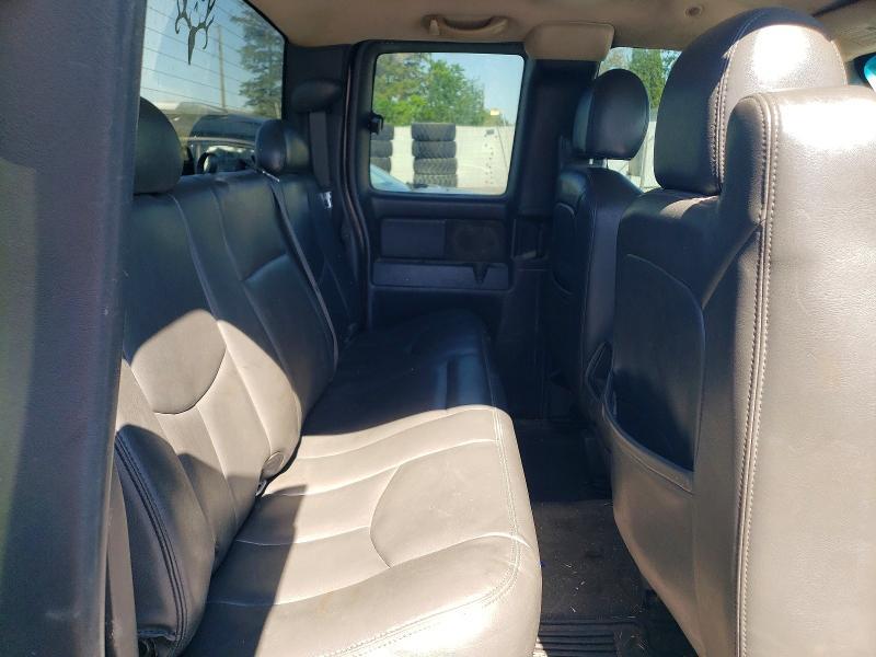 2006 CHEVROLET SILVERADO K1500 — Фото 10 из 12