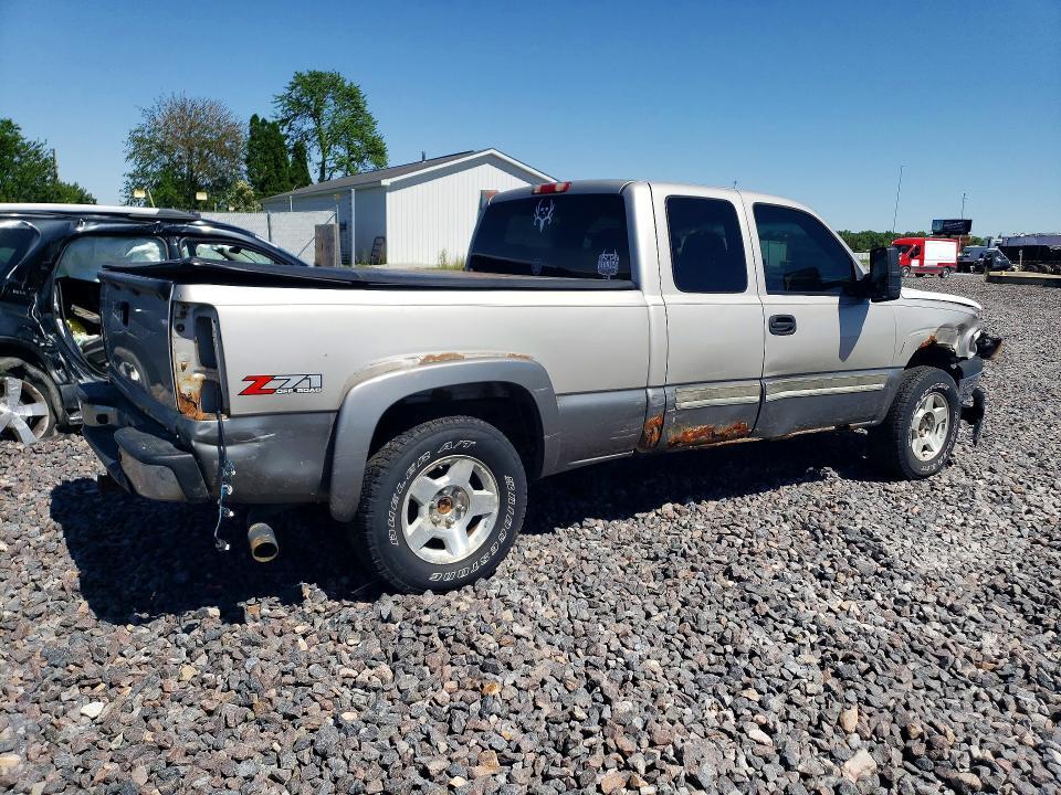 2006 CHEVROLET SILVERADO K1500 — Фото 3 из 12