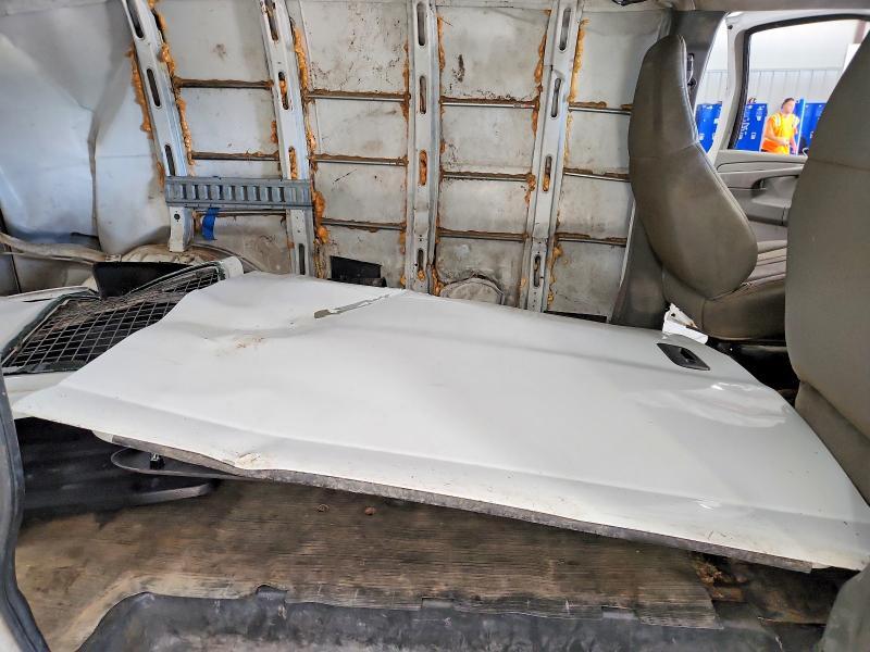 1GCHG35U561241910 2006 CHEVROLET EXPRESS G3500 photo no. 11