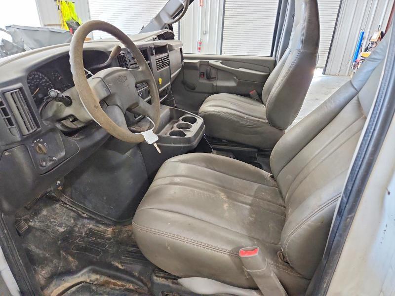 1GCHG35U561241910 2006 CHEVROLET EXPRESS G3500 photo no. 7