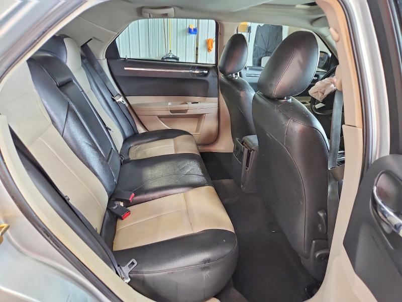 2006 CHRYSLER 300 TOURING — Фото 10 из 13