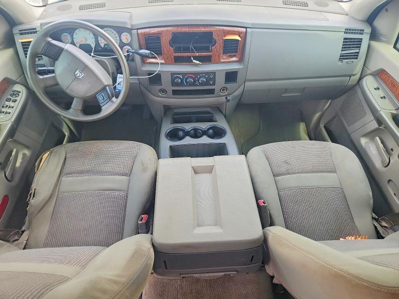 2006 DODGE RAM 1500 ST — Фото 8 из 12