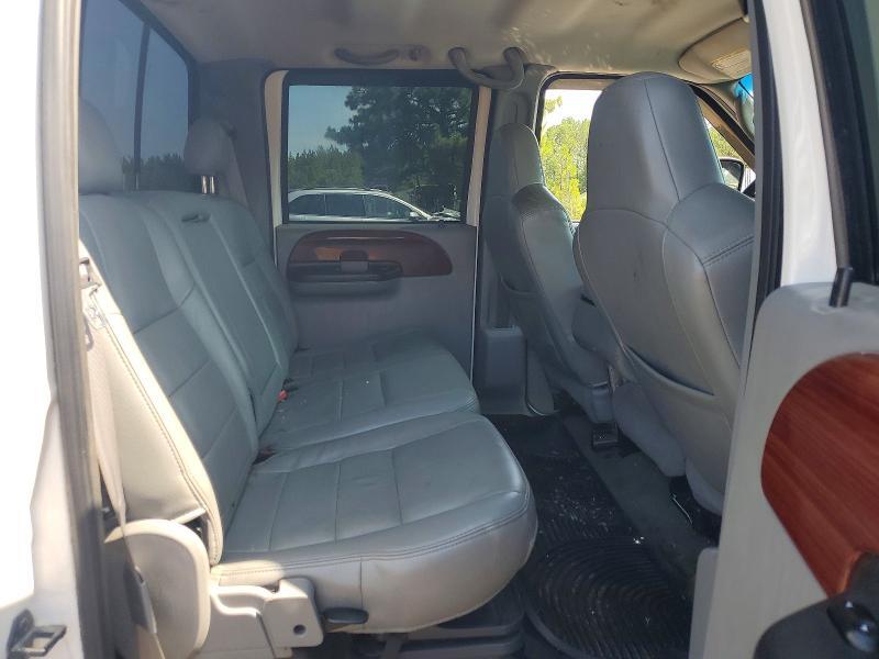 1FTSW21PX6EB85751 2006 FORD F250 photo no. 10