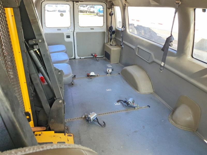 2006 FORD ECONOLINE E250 VAN — Фото 11 из 13