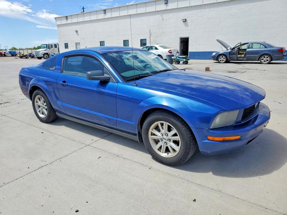 2006 FORD MUSTANG 2 DOOR COUPE — Фото 4 из 12