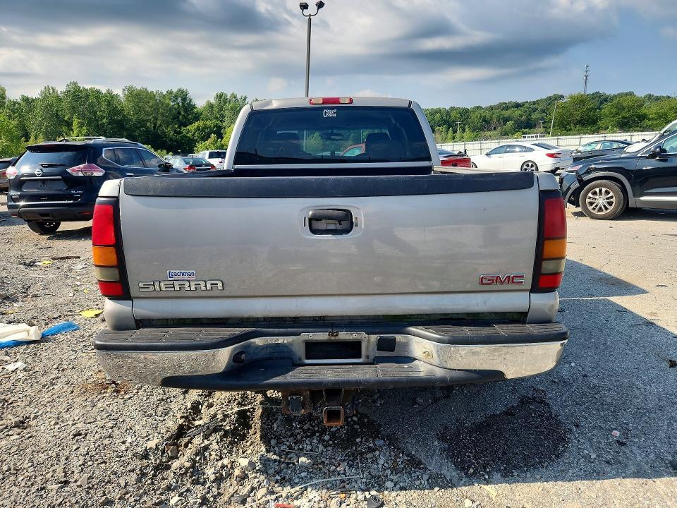 2006 GMC NEW SIERRA C1500 — Фото 6 из 12