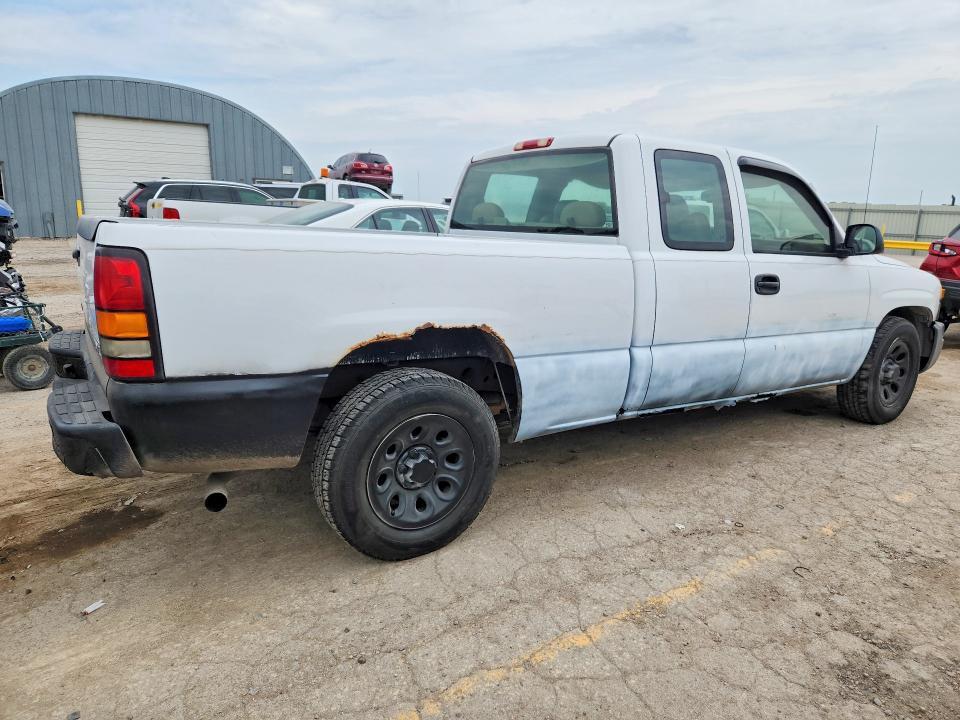 2006 GMC NEW SIERRA C1500 — Фото 3 из 12