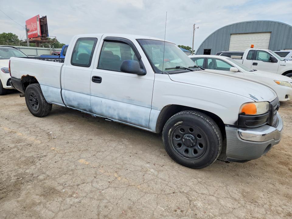 2006 GMC NEW SIERRA C1500 — Фото 4 из 12