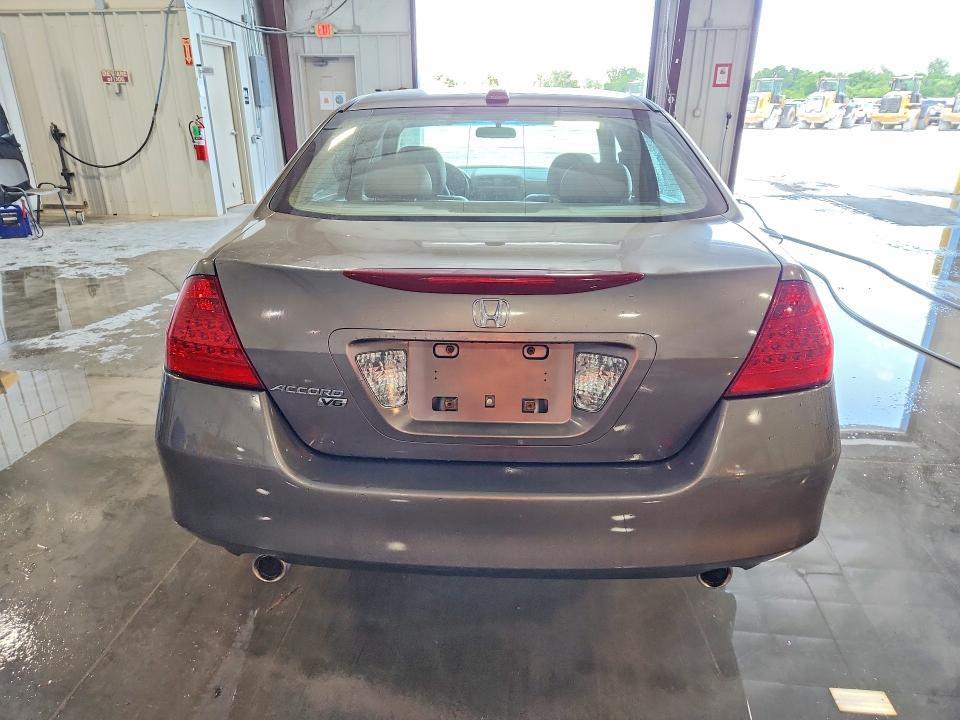 1HGCM665X6A008070 2006 HONDA ACCORD photo no. 6