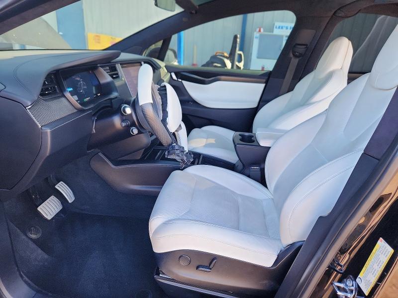 2018 TESLA MODEL X — Фото 7 из 13