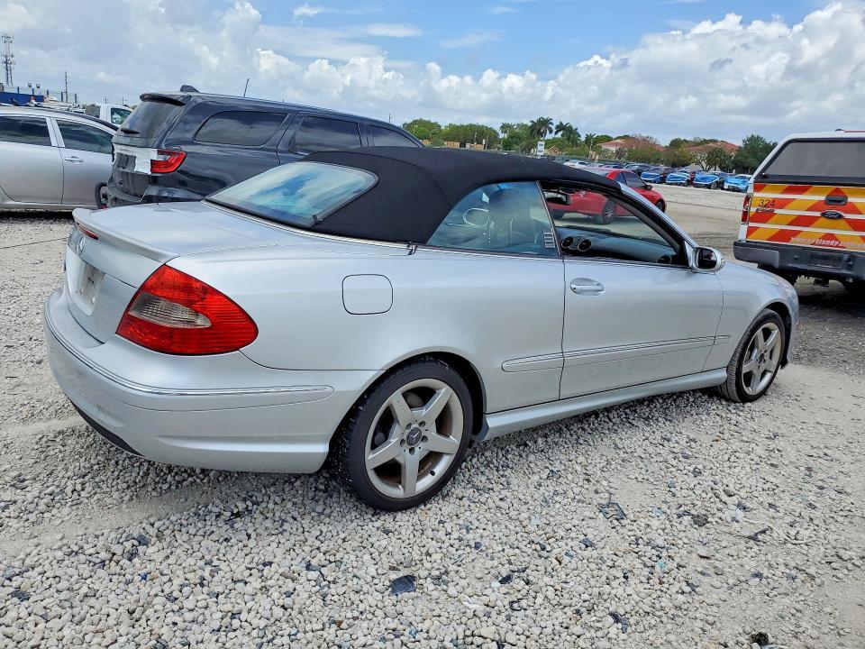 2006 MERCEDES-BENZ CLK 500 — Фото 3 из 12