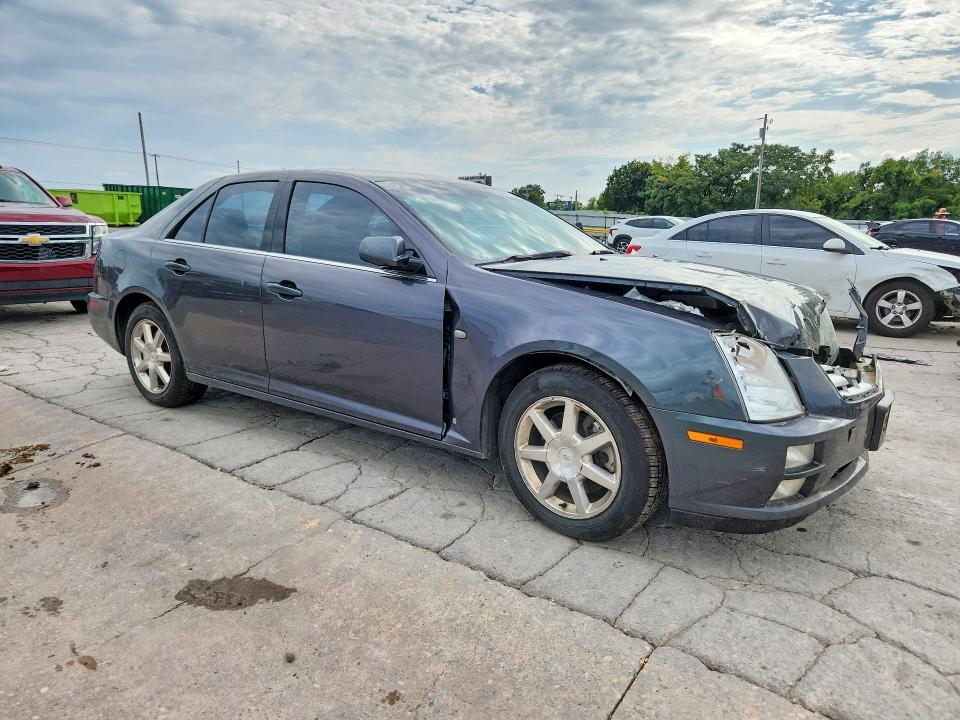 1G6DW677370129076 2007 CADILLAC STS photo no. 4