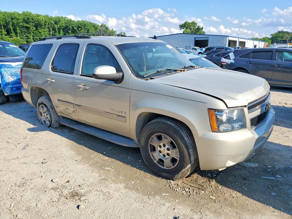 1GNFK13027R101415 2007 CHEVROLET TAHOE photo no. 4