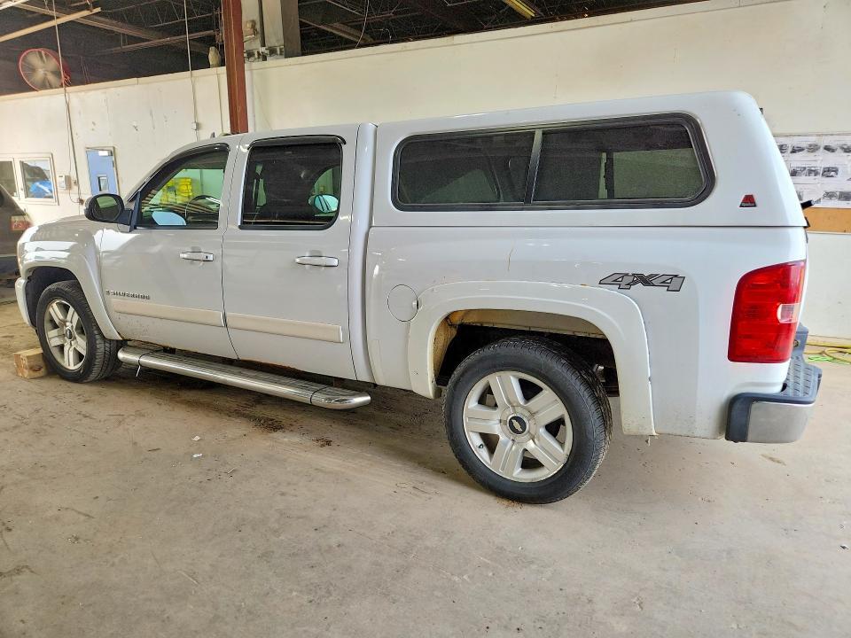 2007 CHEVROLET SILVERADO K1500 CREW CAB — Фото 2 из 12