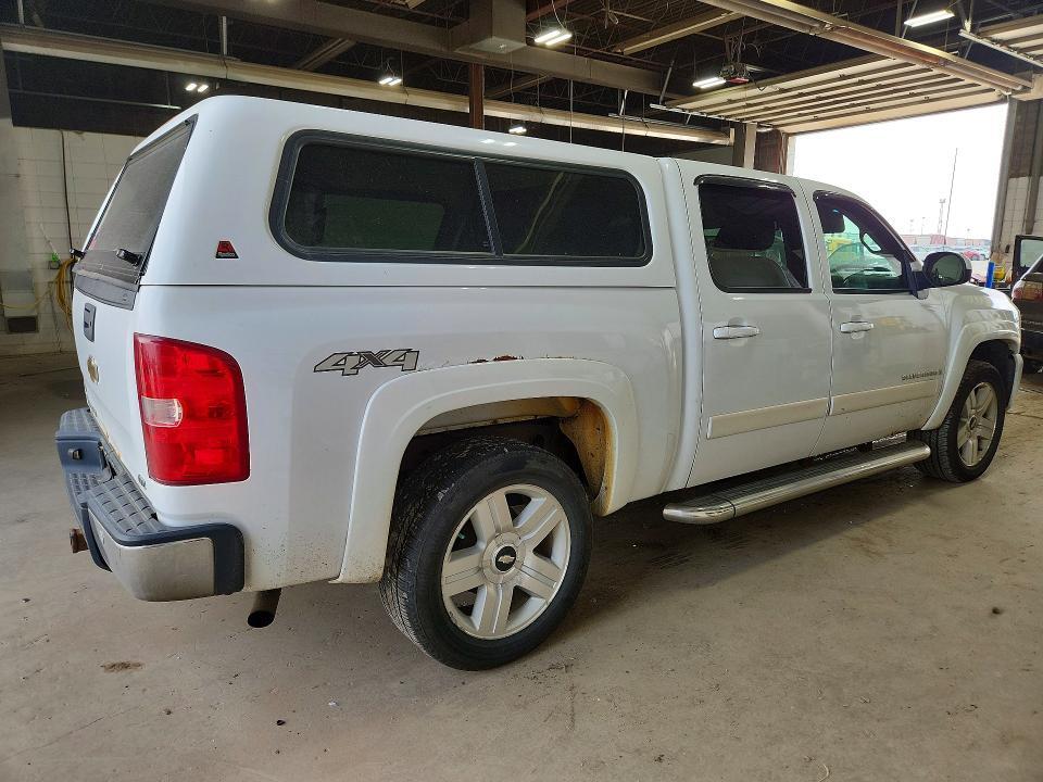 2007 CHEVROLET SILVERADO K1500 CREW CAB — Фото 3 из 12