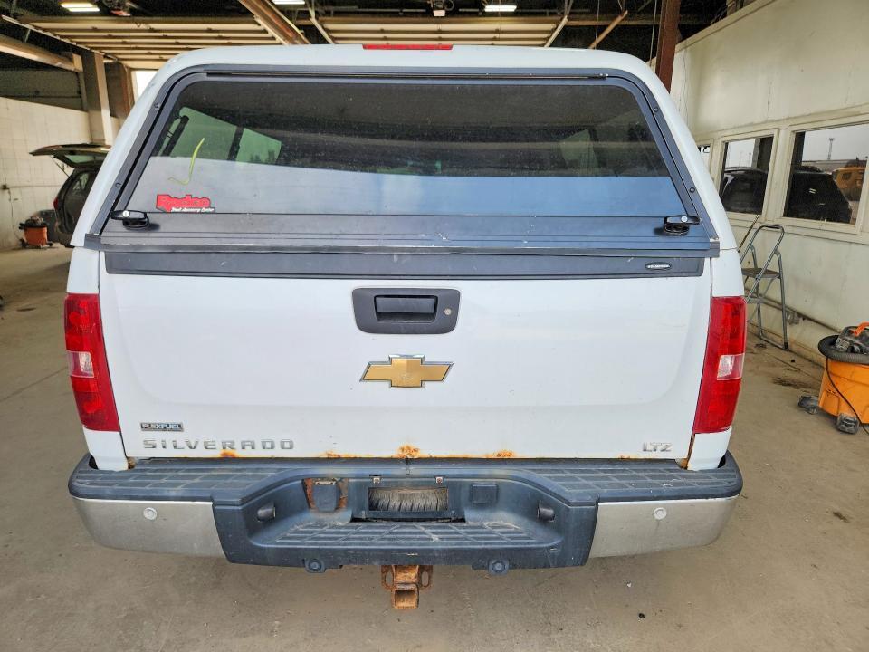 2007 CHEVROLET SILVERADO K1500 CREW CAB — Фото 6 из 12