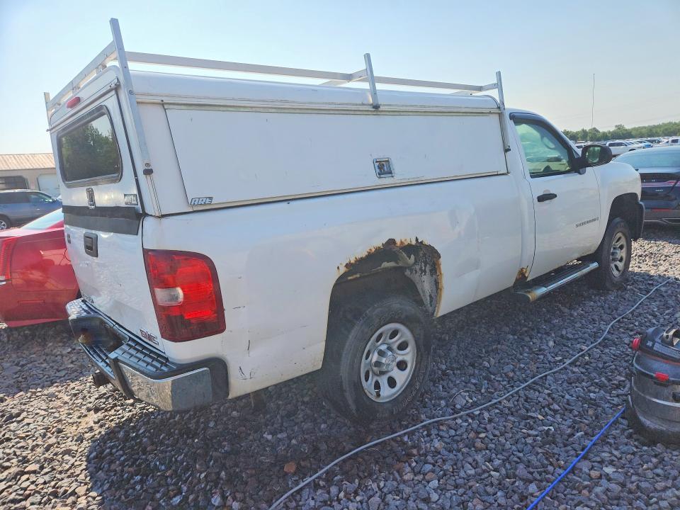 2007 CHEVROLET SILVERADO C1500 CLASSIC — Фото 3 из 12
