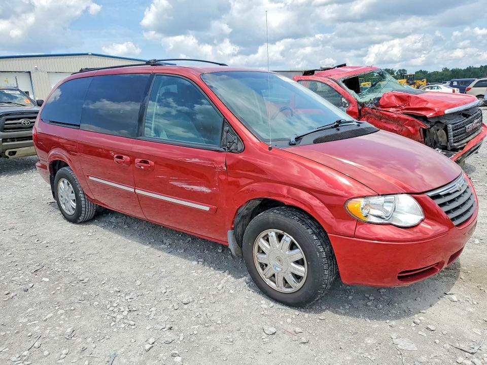 2007 CHRYSLER TOWN & COUNTRY TOURING — Фото 4 из 13