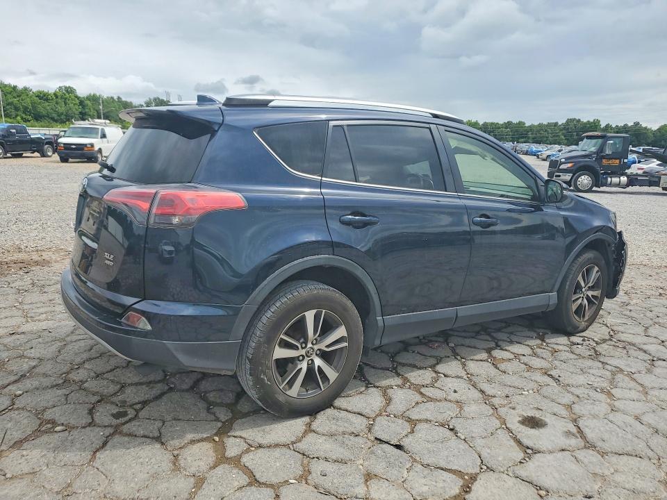 2018 TOYOTA RAV4 XLE — Фото 3 из 13