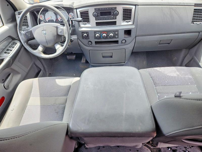 2007 DODGE RAM 2500 ST — Фото 8 из 13