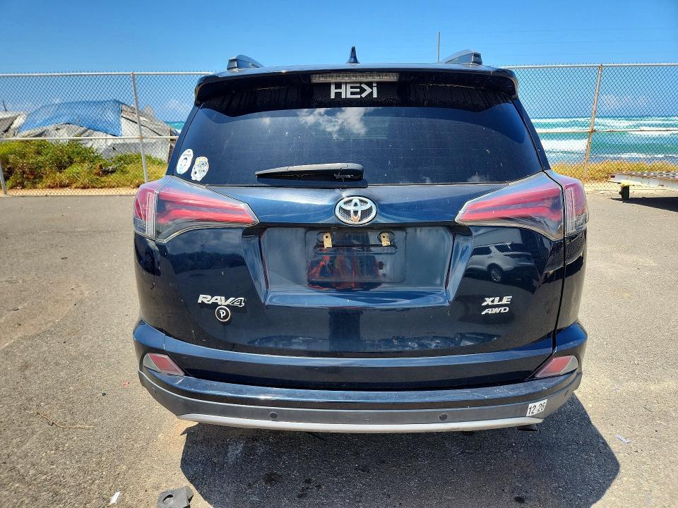 2018 TOYOTA RAV4 XLE — Фото 6 из 13
